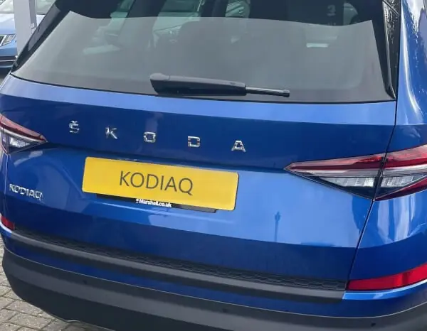 Takapuskurin suoja Skoda Kodiaq (2021➟), Travall 🙂 Viikonlopputarjous
