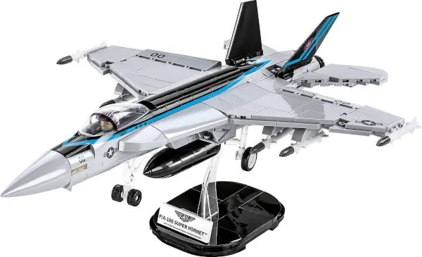 Koottava monitoimihävittäjä TOP GUN F/A-18E Super Hornet, 560 osaa, Cobi 🙂 Osta Tänään