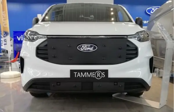 Suosittu Maskisuoja Ford Transit Custom (2024➟), Tammer-Suoja 🙂