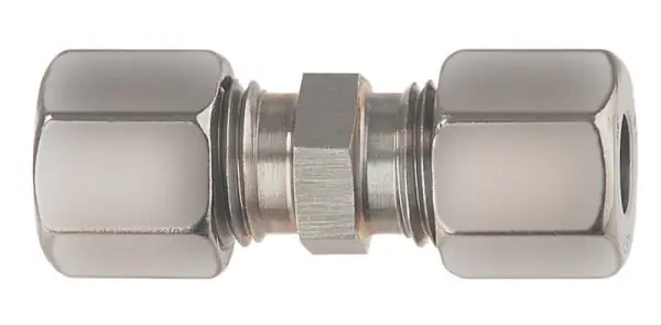 Jatkoliitin 10x10mm teräs, väliliitin, GOK 🙂 Päivän Tarjous