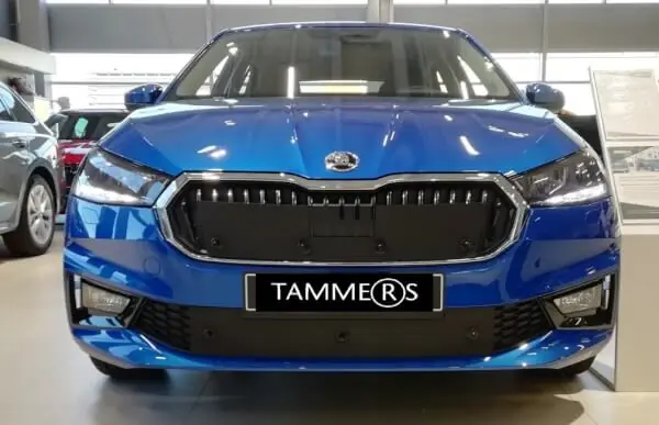 Pakollinen (Must-Have) Maskisuoja Skoda Fabia (2022➟), Tammer-Suoja 🙂