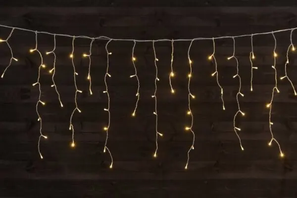 Paras Hinta Jouluvalo jääpuikot 600 LED - lämmin valkoinen (12 m), Finnlumor 🙂