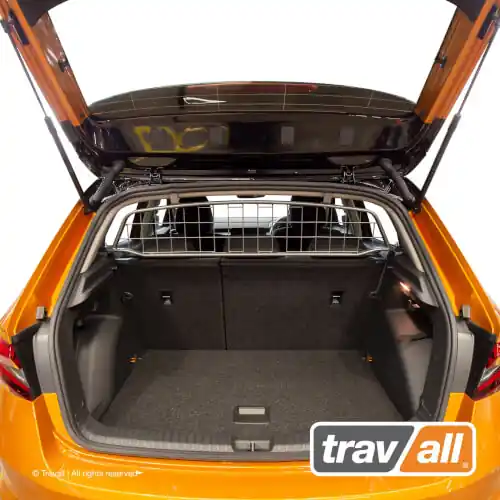 Osta Tänään Koiraverkko autoon - Skoda Fabia hatchback (2021➟), Travall 🙂