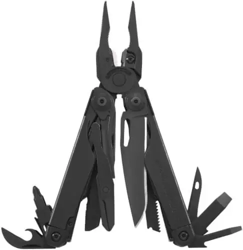 Ajankohtainen Monitoimityökalu Surge, Leatherman 🙂
