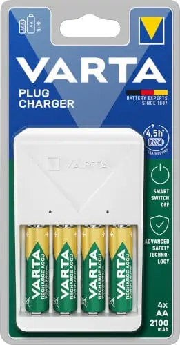 Paristolaturi Plug Charger + 4 kpl AA 2100 mAh, Varta đ Paras Hinta