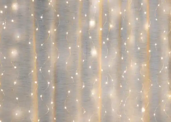 Pakollinen (Must-Have) Valoverho 400 LED - lämmin valkoinen (20 x 2 m), Finnlumor 🙂