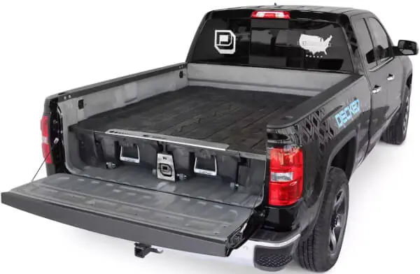 Vetolaatikkojärjestelmä 6‘6" lavalle, GMC Sierra 2020➟, Decked 🙂 Pakollinen (Must-Have)