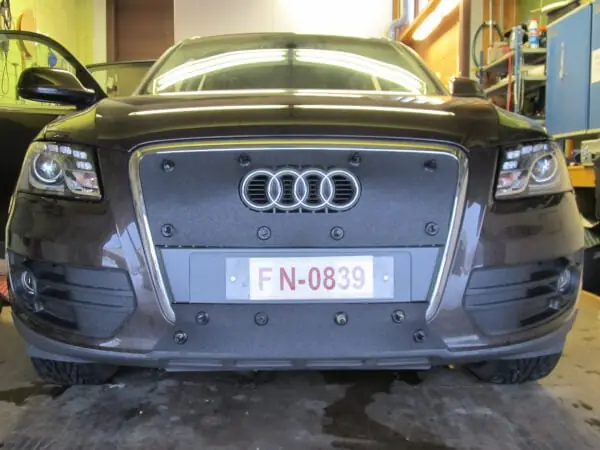 Viikonlopputarjous Maskisuoja Audi Q5 (2009-2012), Tammer-Suoja đ