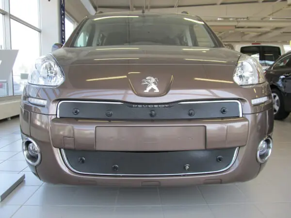 Maskisuoja Peugeot Partner/Partner Tepee (2013-2015), Tammer-Suoja đ Tilaa Nyt