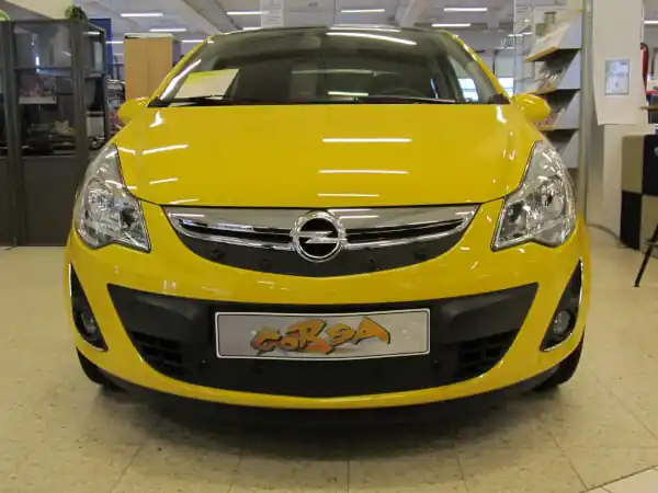 Viimeinen Mahdollisuus Maskisuoja Opel Corsa (2011-2014), Tammer-Suoja đ
