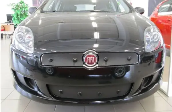 Alkuperäinen Maskisuoja Fiat Bravo (2008-2014), Tammer-Suoja 🙂