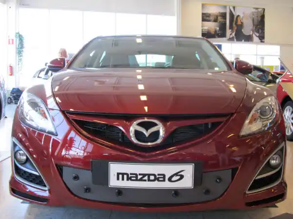 Maskisuoja Mazda 6, vain alaosa (2011-2012), Tammer-Suoja đ Tilaa Nyt