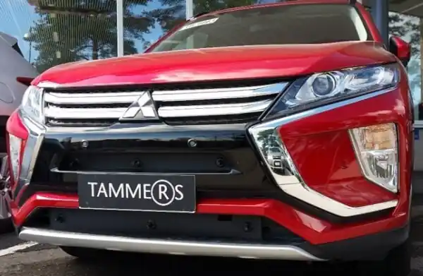 Maskisuoja Mitsubishi Eclipse Cross (2018-2020), Tammer-Suoja đ Asiakkaiden Suosikki