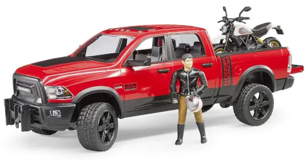 Lelu Avolava-auto RAM 2500 Power Wagon, kuljettaja ja Ducati Scrambler (1 16), Bruder đ Rajoitettu Tarjous