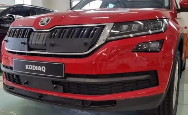 Maskisuoja Skoda Kodiaq, matalat yläosat (2018-2021), Tammer-Suoja 🙂 Kampanjahinta