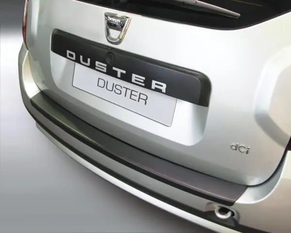 Takapuskurin suoja Dacia Duster (2010-2017) đ Poisto