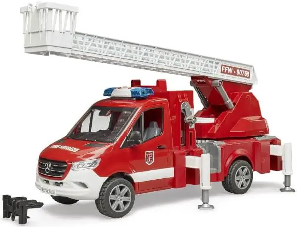 Lelu paloauto MB Sprinter vesipumpulla (1 16), Bruder đ Tarjoushinta