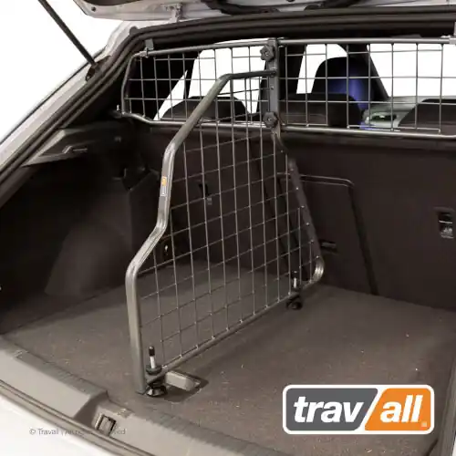 Tilanjakaja autoon - Volkswagen T-Roc korkea lattia (2017➟), Travall 🙂 Erikoistarjous